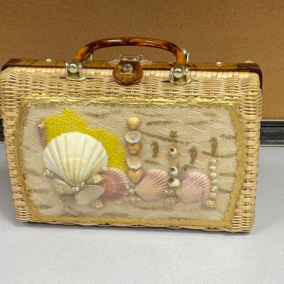 princess charming by , Atlas Handbags - Vintage Seashell Wicker Handbag - Natural, Cream & Pink